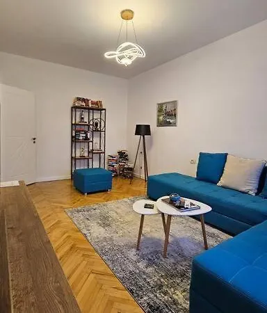 Apartment Center *